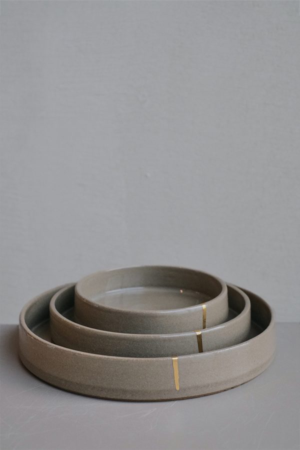 Midas – Triple Nesting Plate Set – Studio Clay